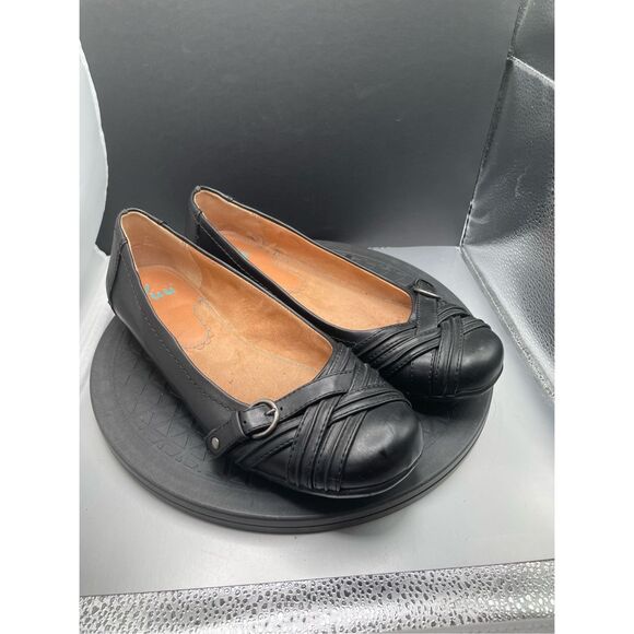Yuu Shoes Yuu Gander Black Slip On Casual Flats Shoes Womens Size M